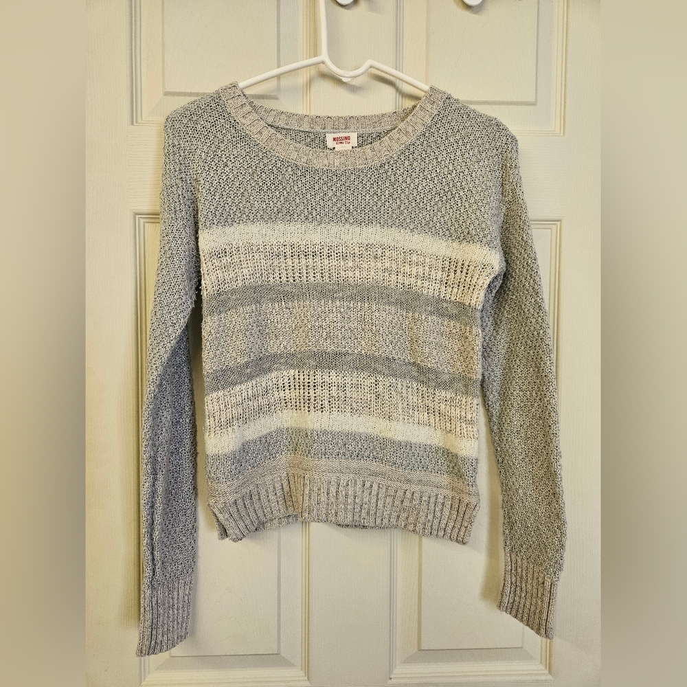 Mossimo brand waffle-knit, gray & cream sweater
